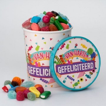 Candybucket gefeliciteerdsfeer